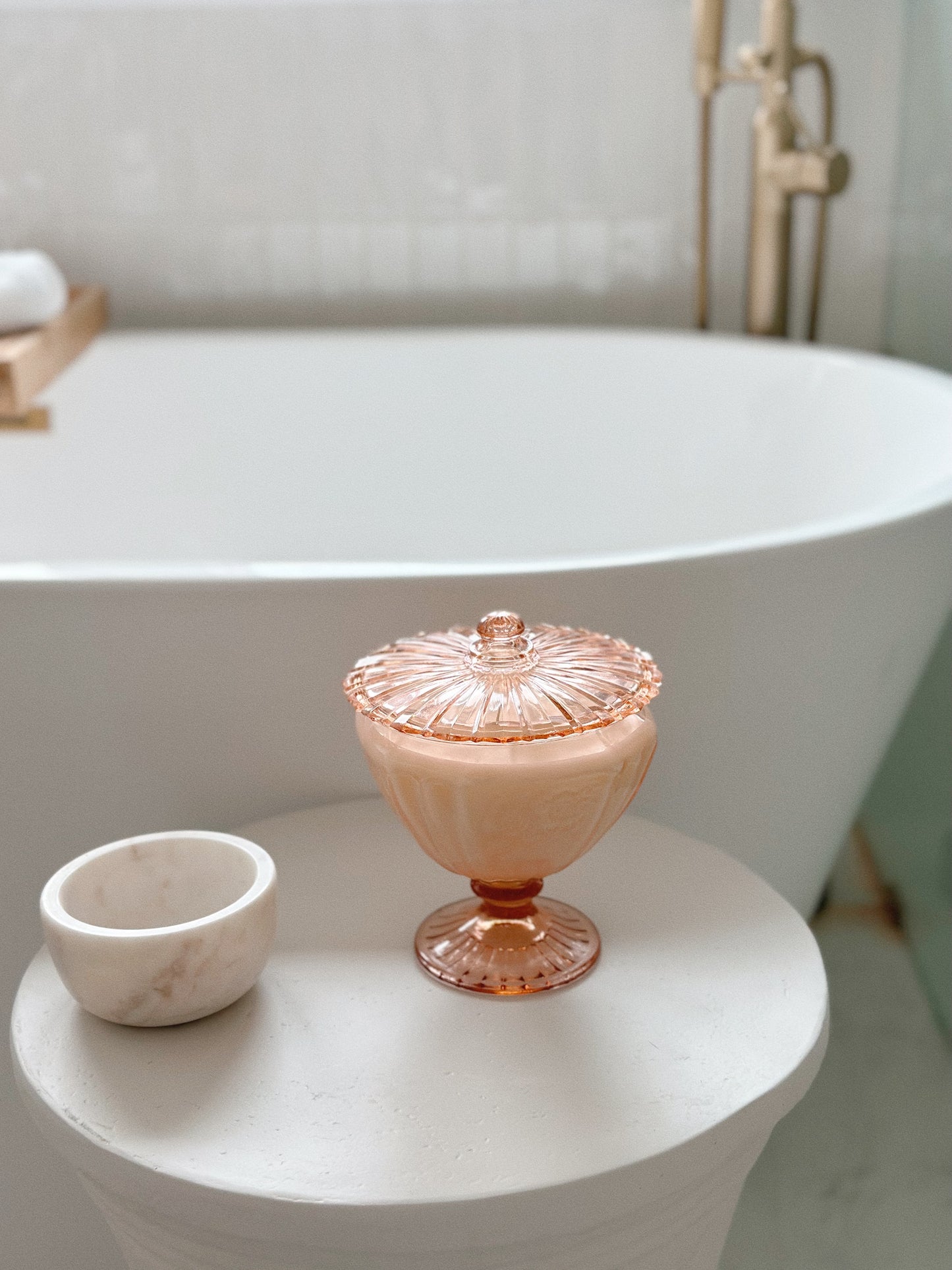 Vintage Candle, Raspberry Guava Scented