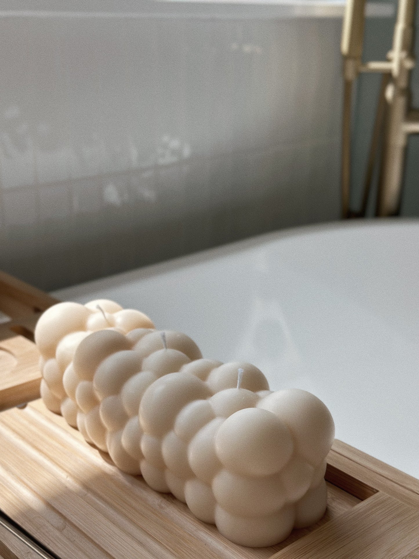 Large Cloud Candle