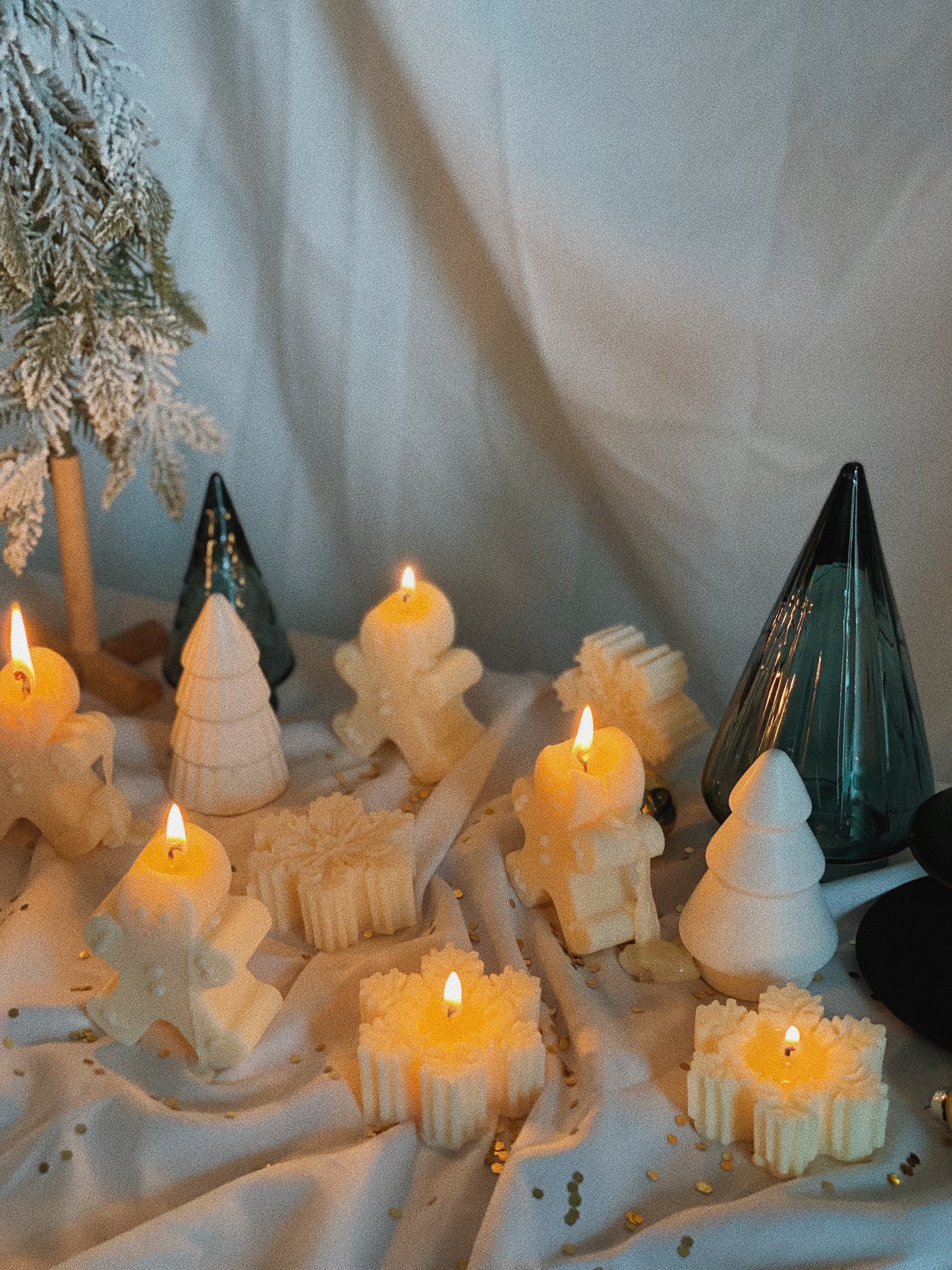 SnowFlake Candle. Soy Wax Pillar Candle
