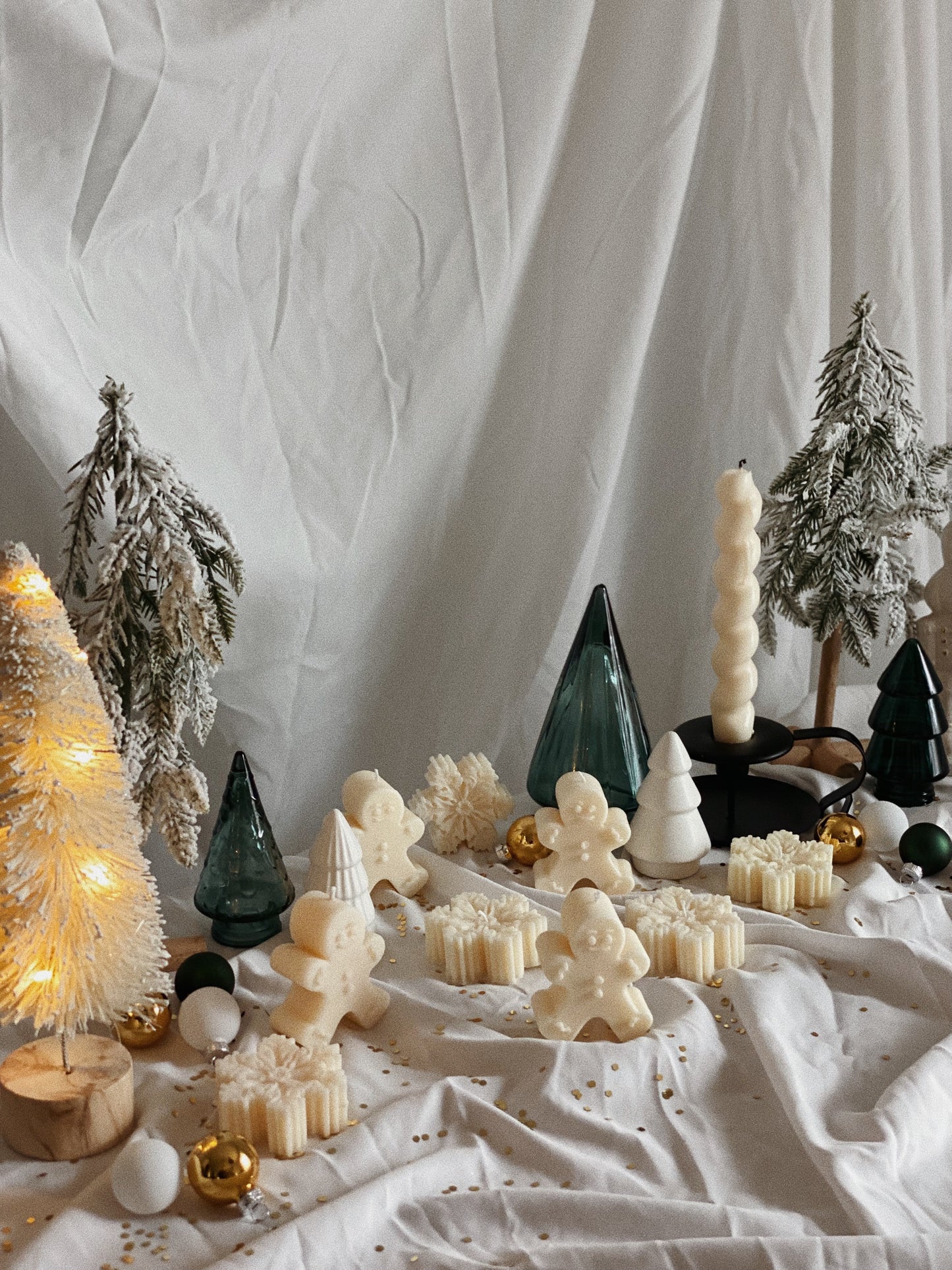 SnowFlake Candle. Soy Wax Pillar Candle