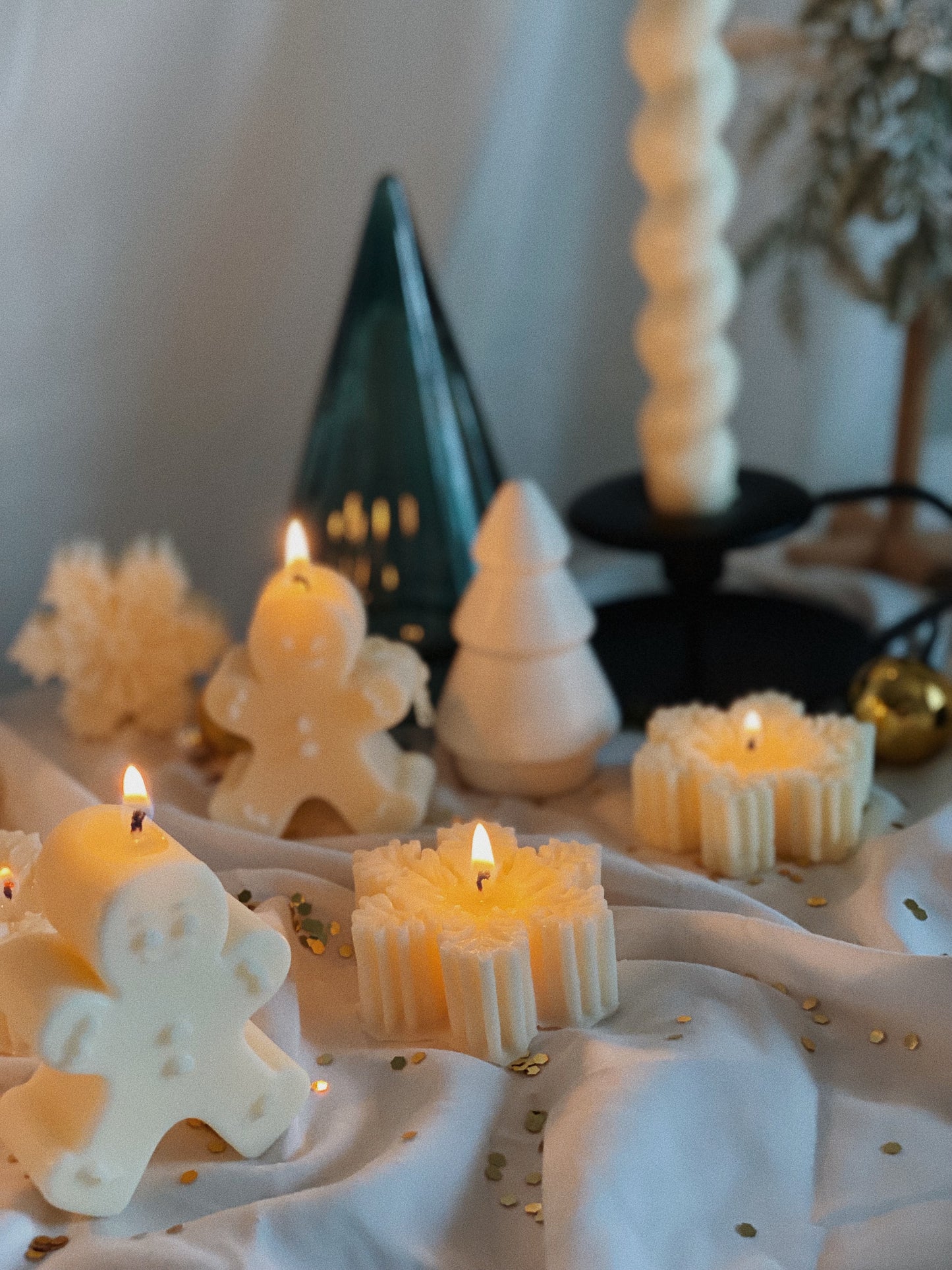SnowFlake Candle. Soy Wax Pillar Candle